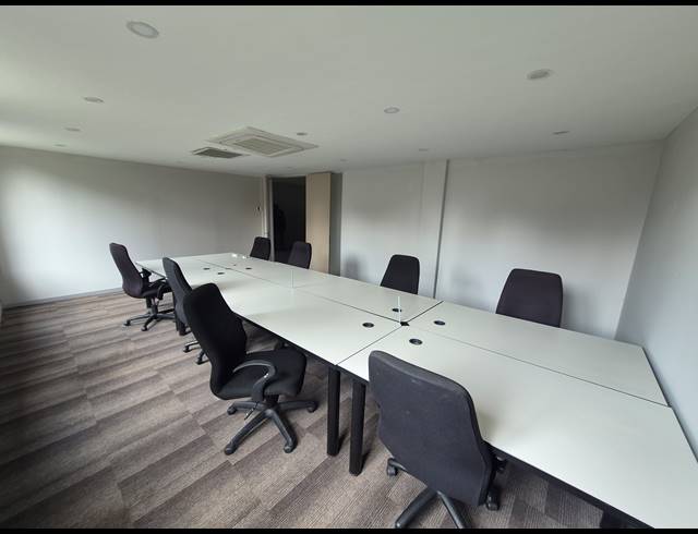 382M² OFFICE TO LET IN SANDTON CENTRAL